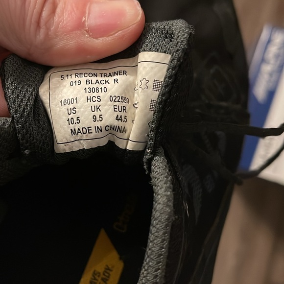 5.11 Tactical Recon Trainers size 10.5 - Picture 9 of 9